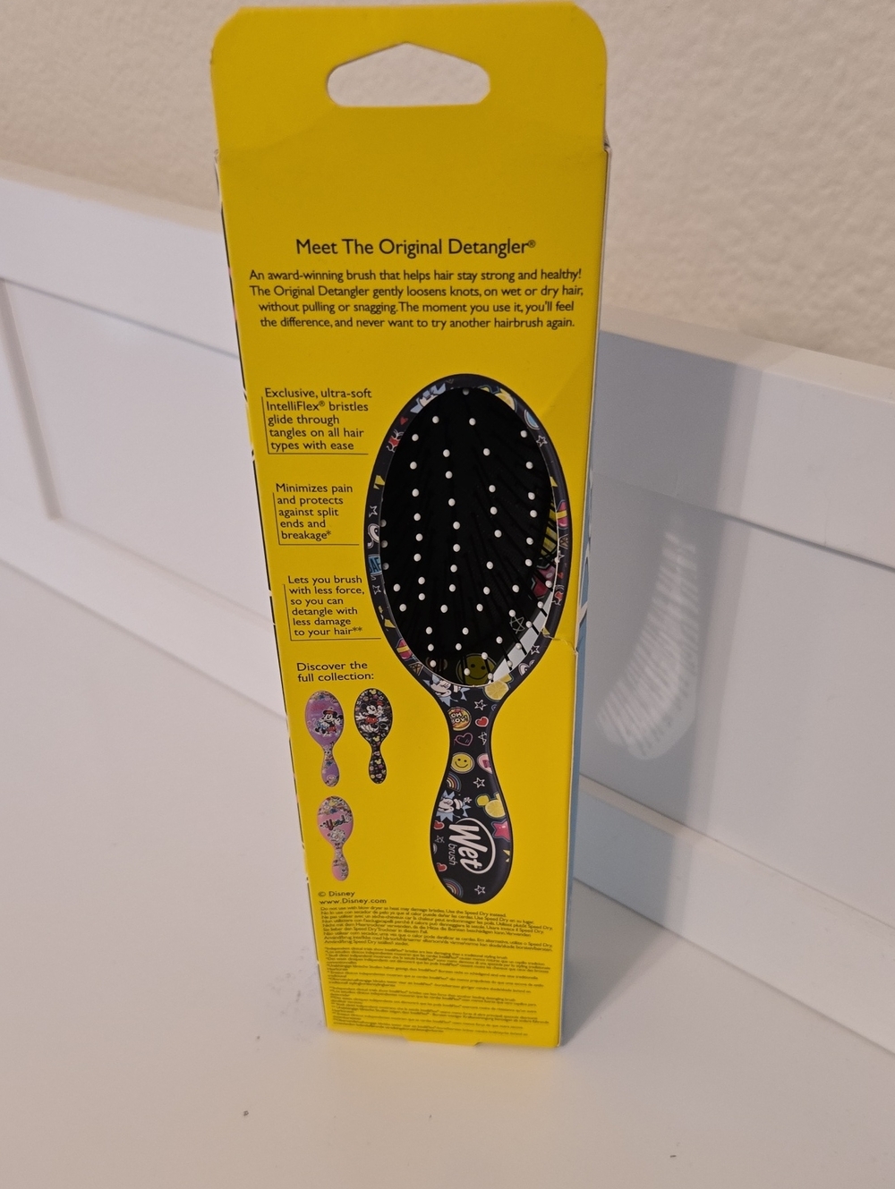 Disney Mickey & Minnie Detangling Hair Brush - Black with Red Accents Nwt - Picture 2 of 3